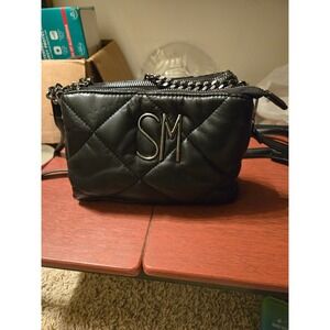 Steve Madden Black Quilted Crossbody Bag SM Logo Double Zip Shoulder Bag